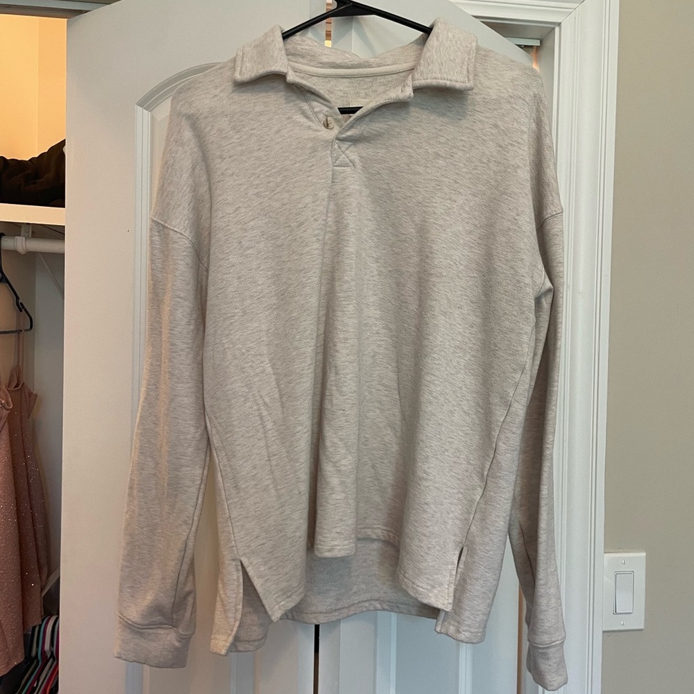 Women’s sweater